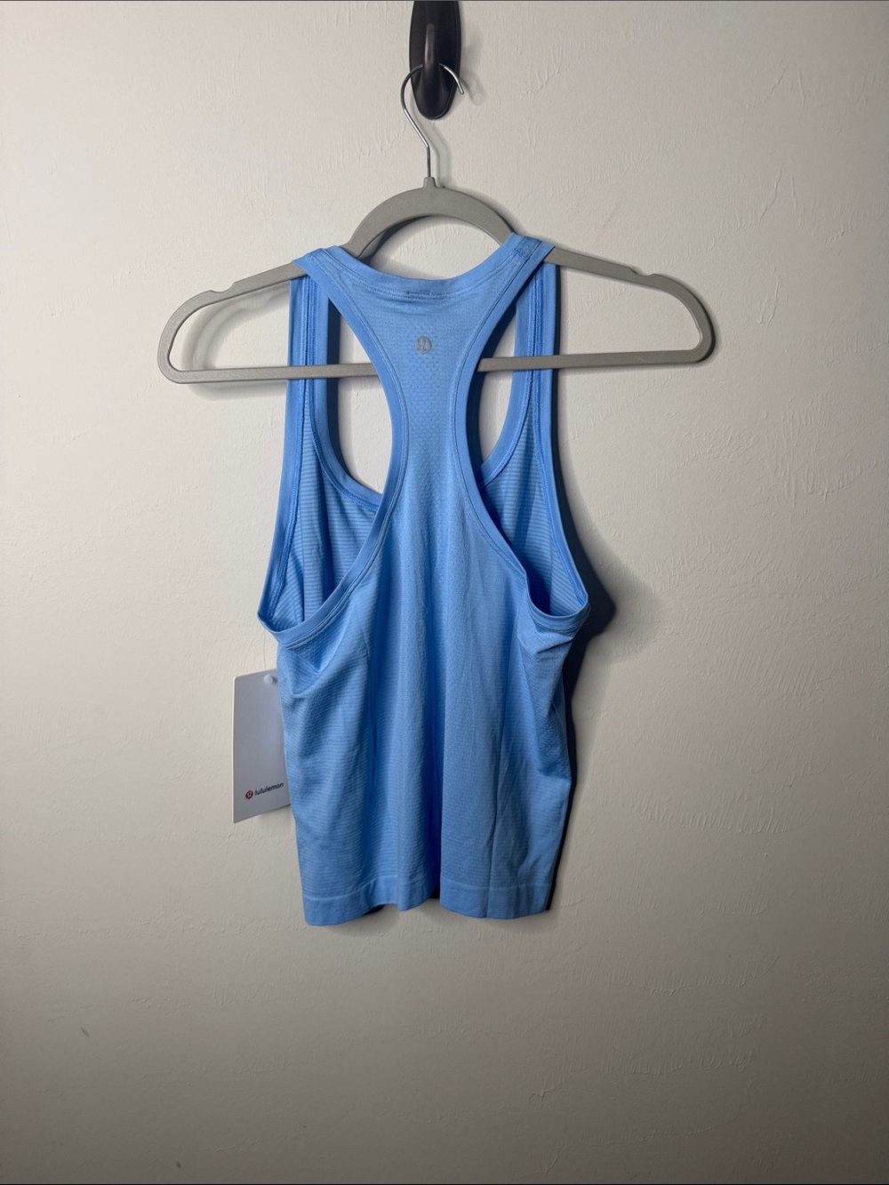 Lululemon Swiftly Tech Scoopneck Tank 2.0 *Race - Picture 2 of 4